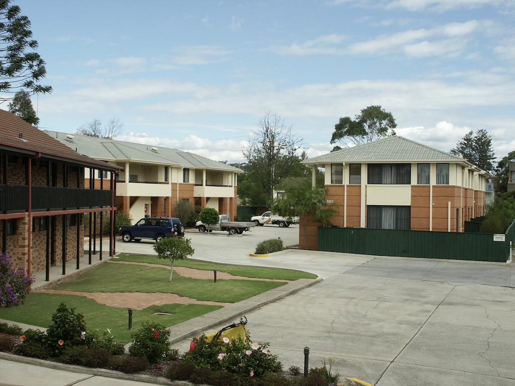 Maclin Lodge Motel Campbelltown Exterior photo